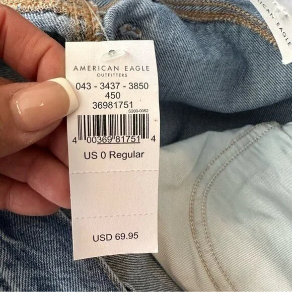 American Eagle Blue 90’s Straight Leg Jeans with Distressed Details Size 25 NWT - Picture 12 of 15